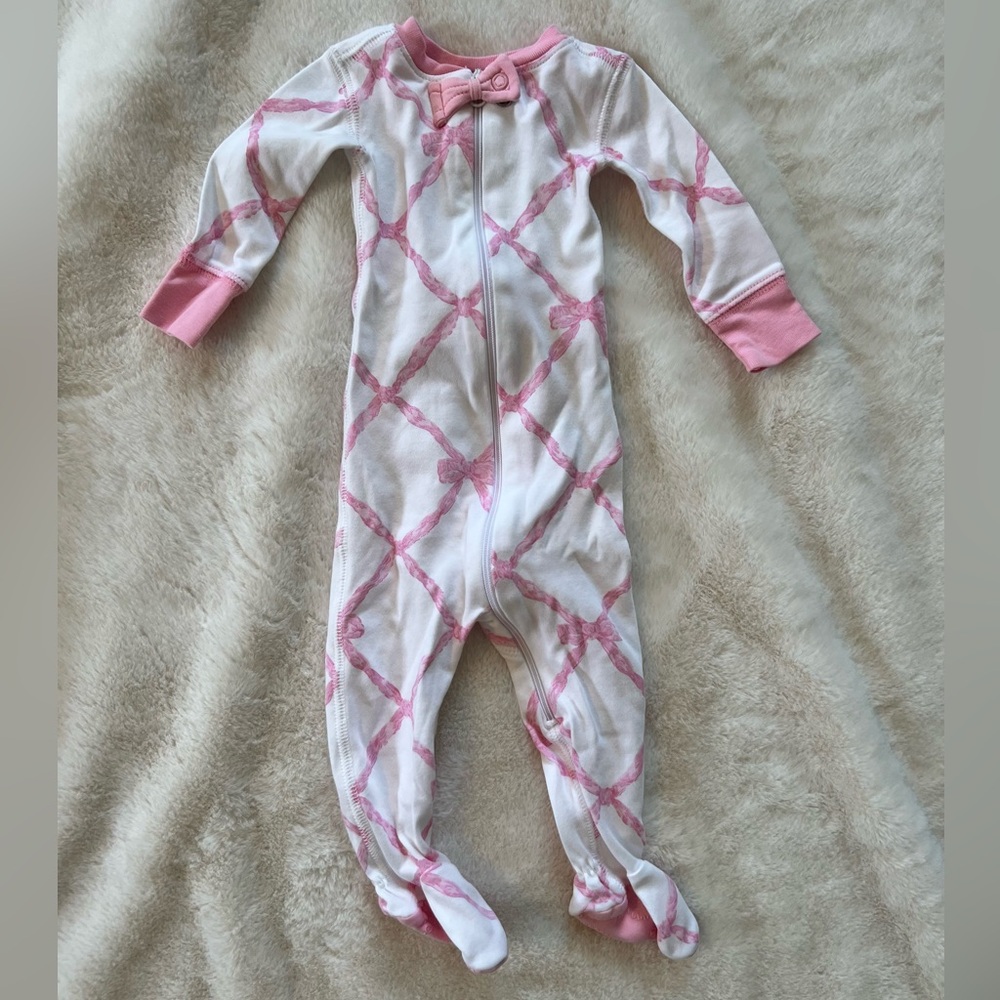 The Beaufort Bonnet Company Belle Meade Bow Footie Pajamas